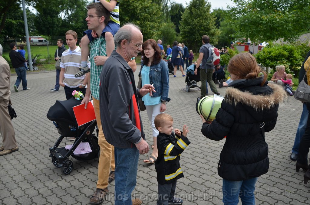 Tag der Offenen Tuer BF Koeln Weidenpesch Scheibenstr P662.JPG